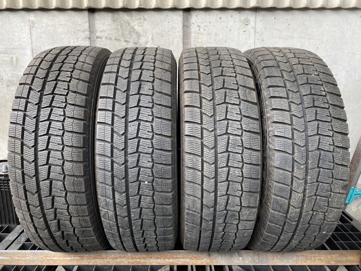 J4159　送料無料☆深溝スタッドレス　DUNLOP WINTER MAXX WM02　185/65R15 88Q　4本価格　1本2018年製/3本2019年製_画像1