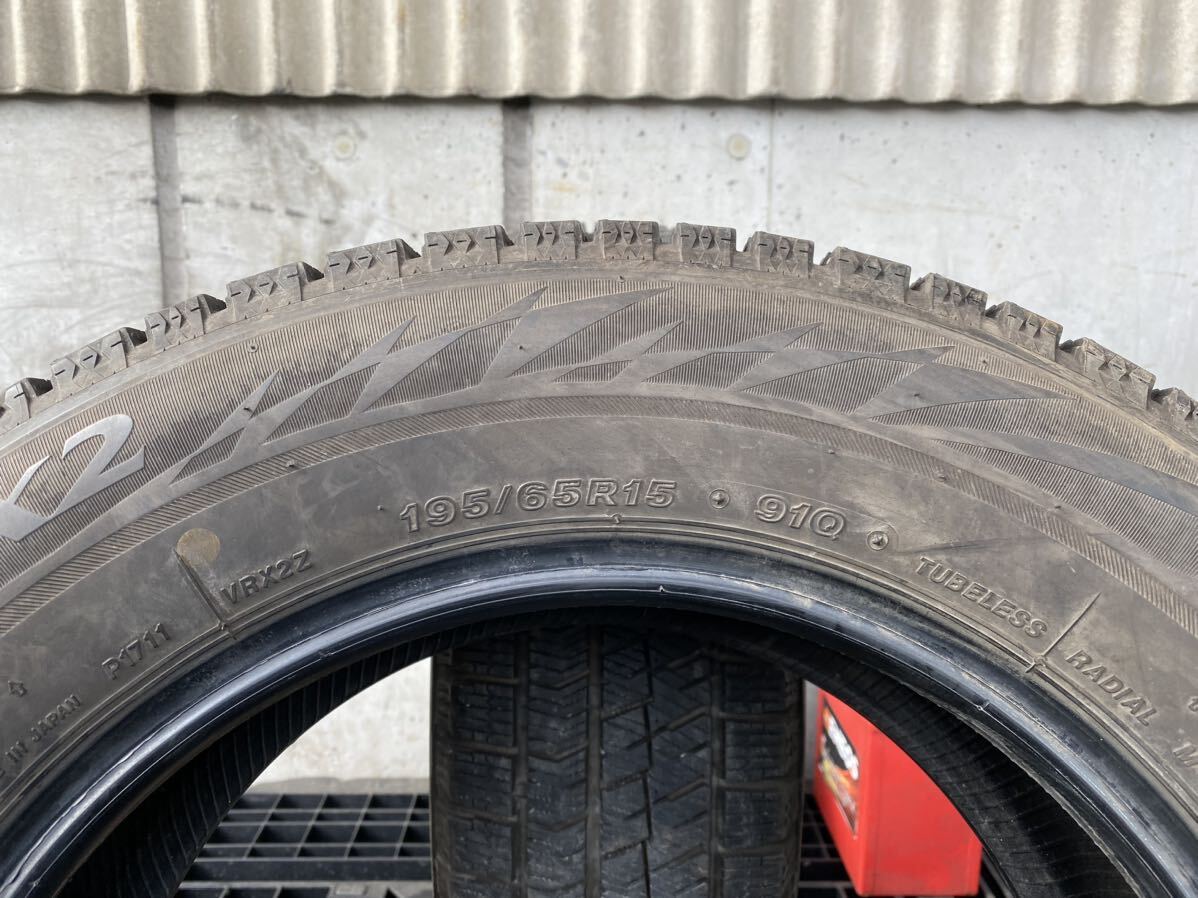 P4232　送料無料☆深溝スタッドレス　BRIDGESTONE ブリヂストン BLIZZAK VRX2　195/65R15 91Q　2本価格　2018年製_画像7