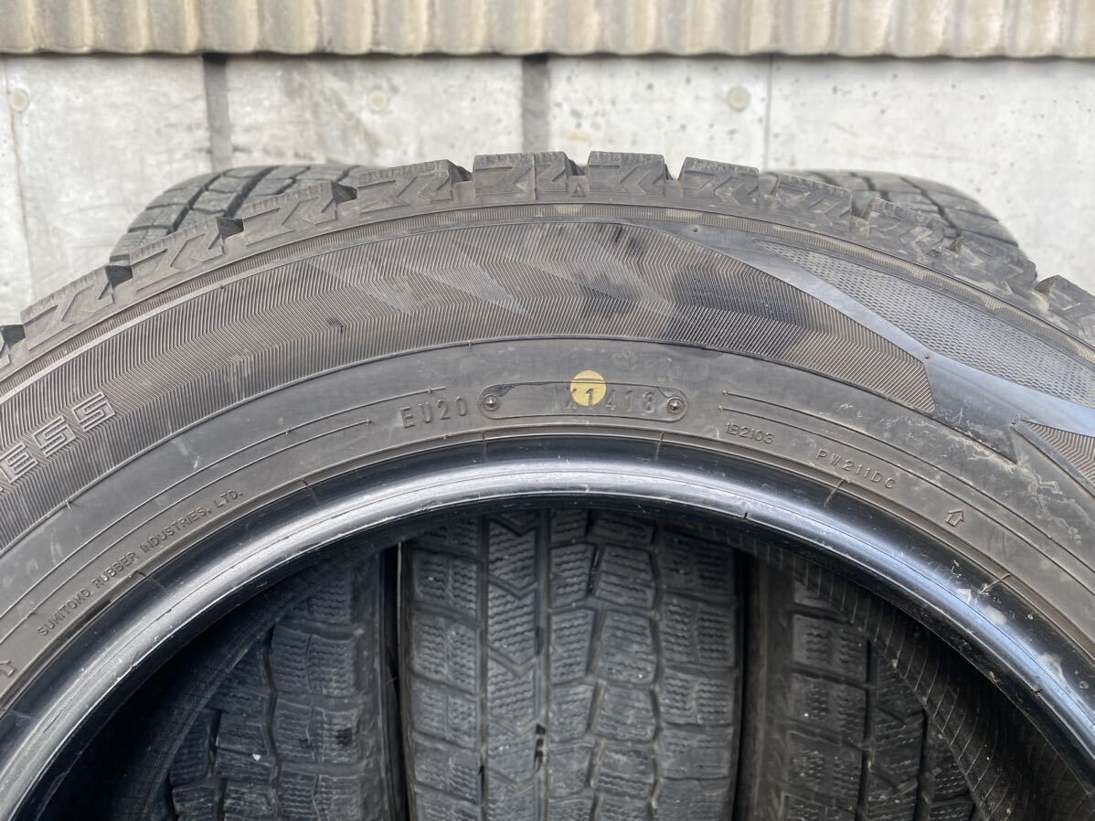 ム4311 送料無料☆深溝スタッドレス DUNLOP ダンロップ WINTER MAXX WM02 205/60R16 92Q 4本価格 2本2019年製/2本2018年製の画像10