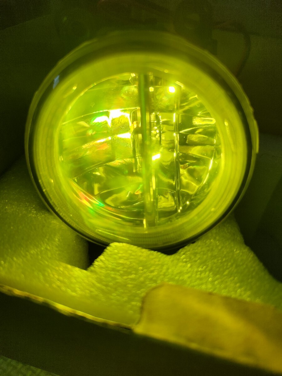 ジャンク スズキ フォグランプユニット LED内蔵 イカリング _画像5