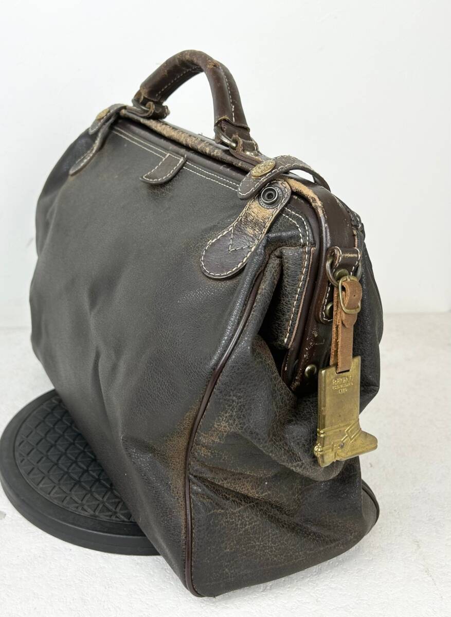 *. Flat type bulrush . bag Dulles bag original leather used *.