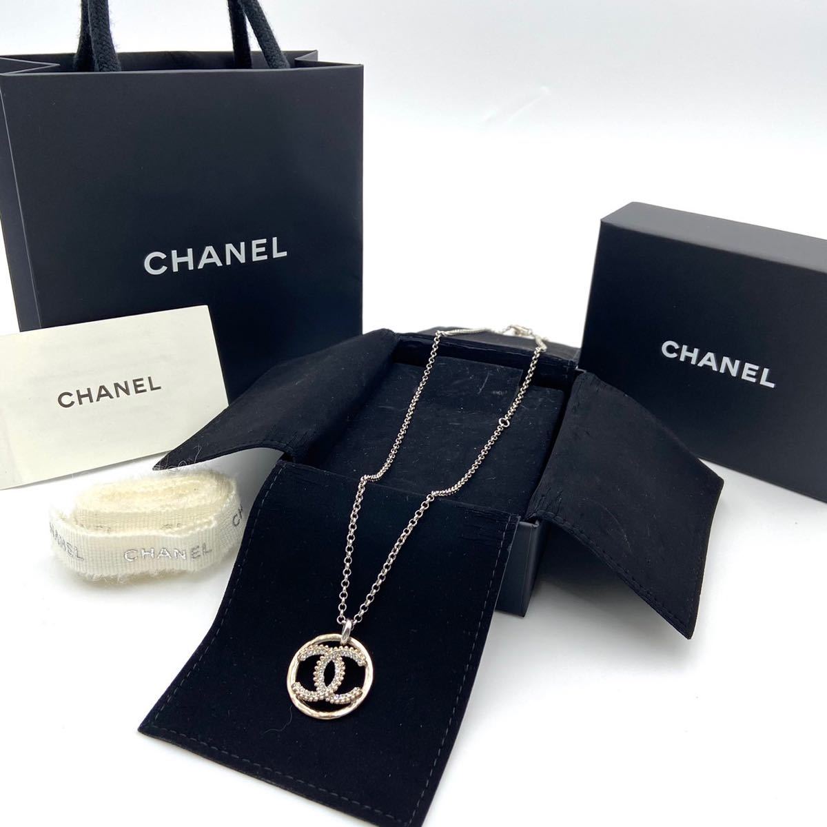 1円スタート　極美品CHANEL シャネルネックレス　ココマーク　ラインストーンリボン共箱付き_画像1