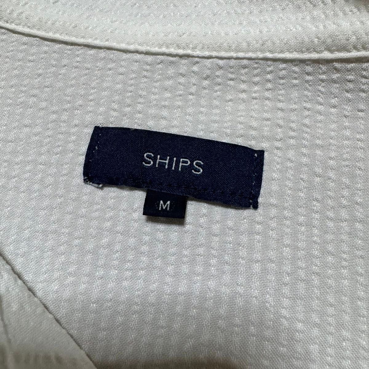 【美品】SHIPSシップス　タック切替ワンピース　ライトホワイト　サイズM