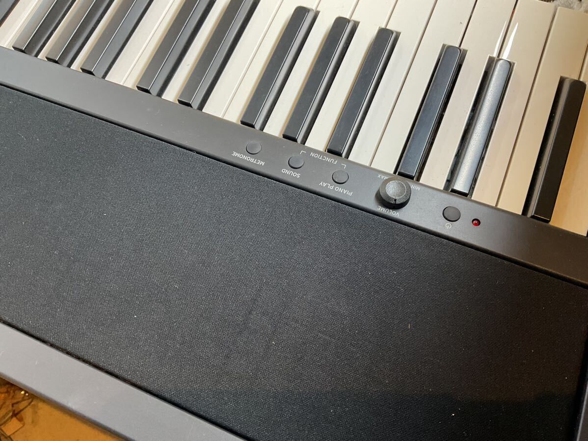 コルグ KORG B1 電子ピアノ デジタルピアノ 鍵盤楽器 88鍵盤 2019年製 簡易音出し確認済み の画像8