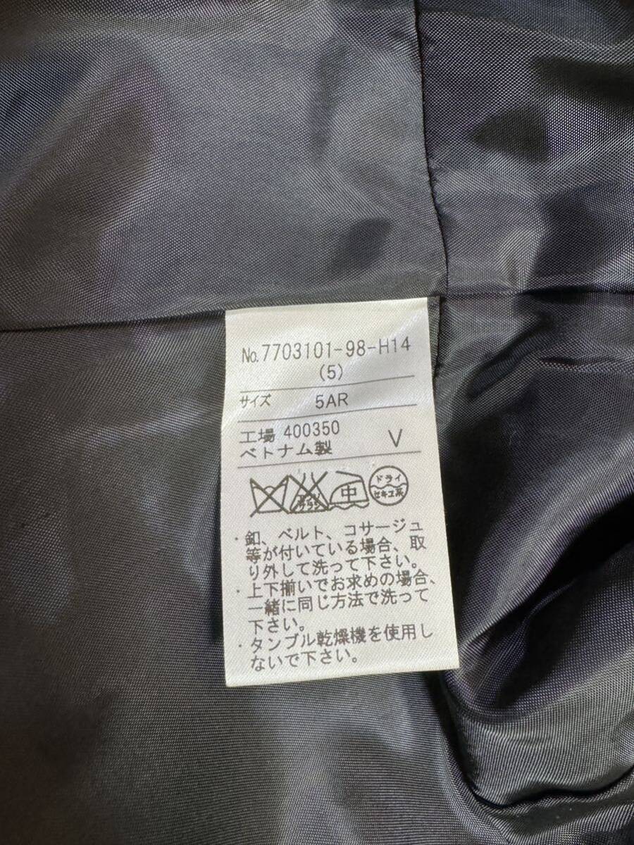 新品東京ソワール小さい細見5号ノーカラージャケット黒礼服 綺麗ライン リボン付きの画像4