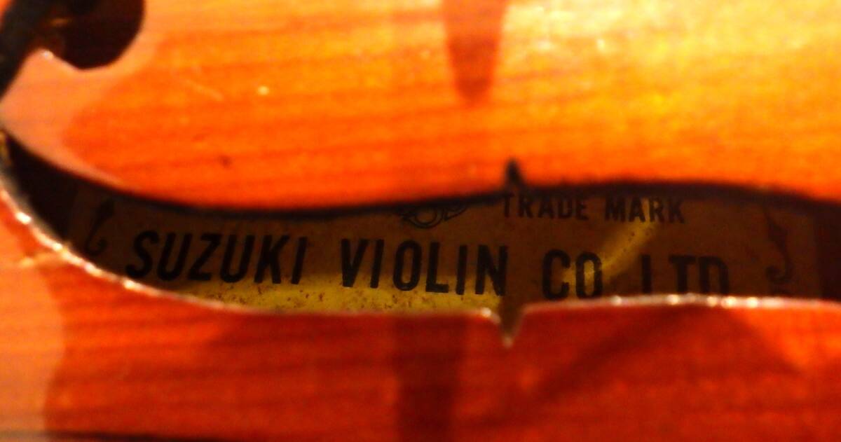 【#10951】 鈴木 バイオリン No.17 1963年製 弓 ハードケース付 スズキ 弦楽器 動作未確認 レトロ 楽器の画像10