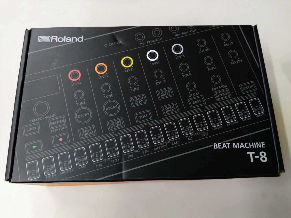 Roland AIRA Compact Beat Machine（ビートマシン）T-8_元箱も付いています。