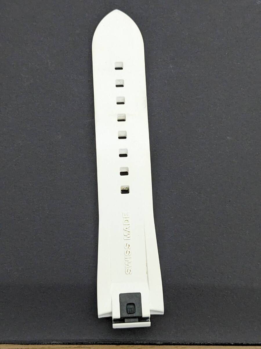LOUIS VUITTON　ルイヴィトン 腕時計用 ラバーベルト　タンブール用　モノグラム　ホワイト　白　ラグ幅：2.1cm　取付幅1.2cm_画像6