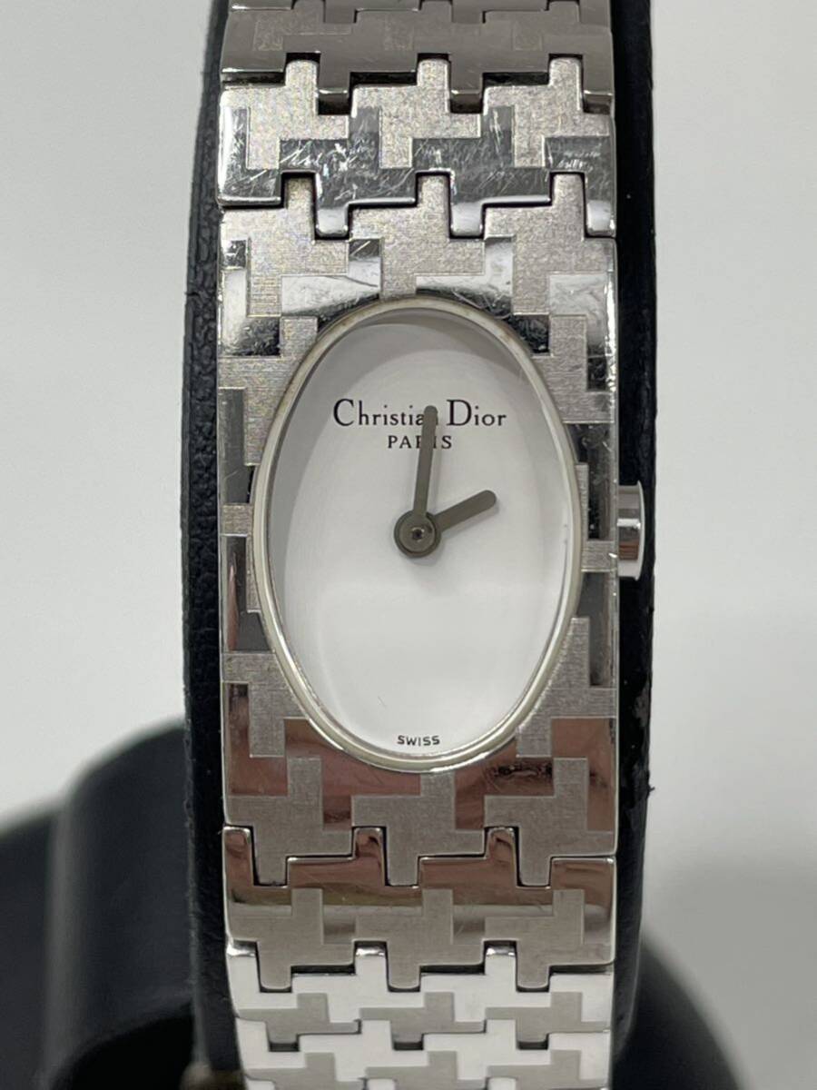 U0390/【中古品】Dior ディオール ミスディオール 腕時計 D70-100 クォーツ ステンレス 白文字盤 バングル レディース ファッション時計_画像2