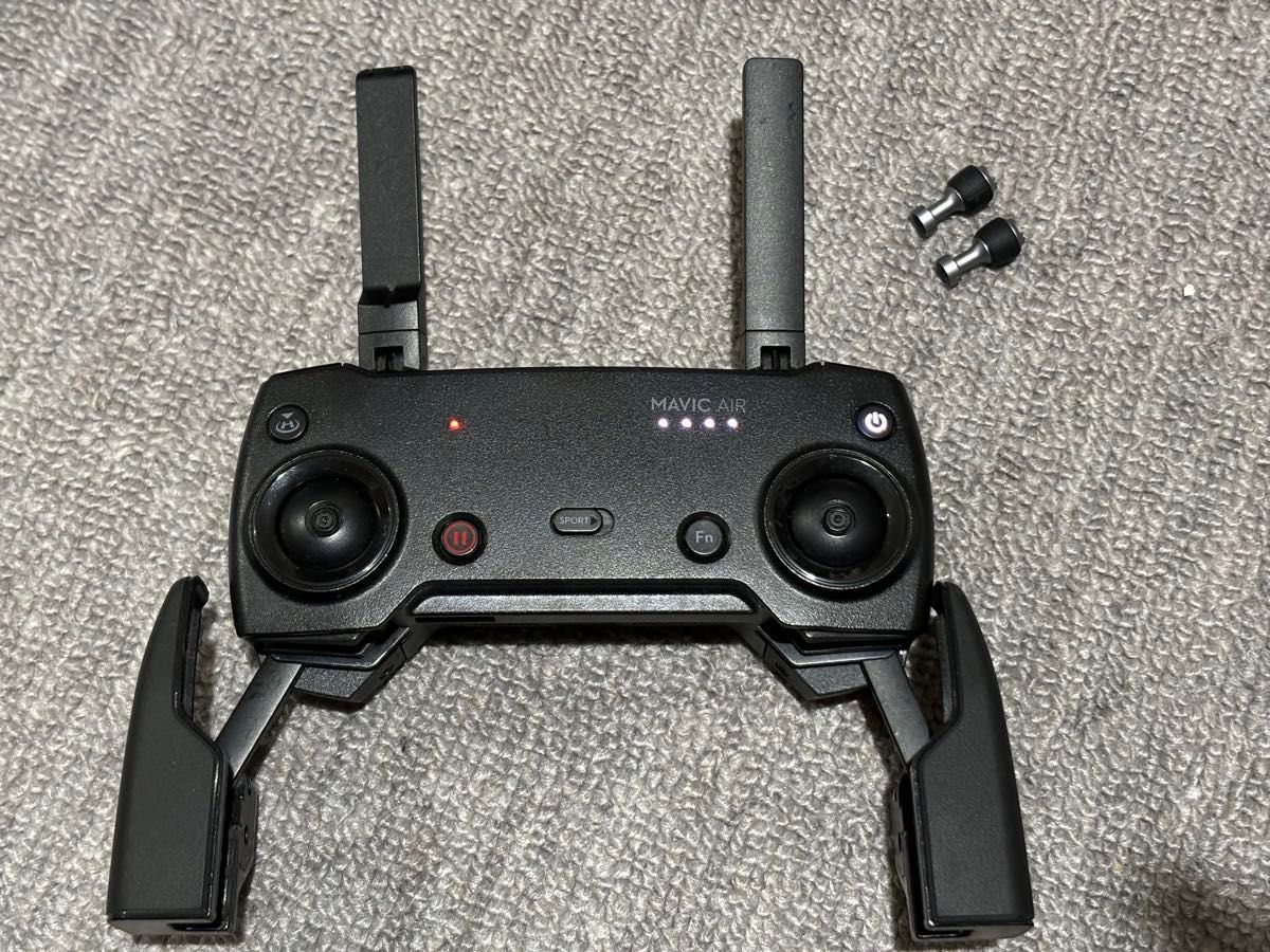 【良品】DJI mavic air 送信機 マビックエアー 国内正規品 コントローラー プロポ　 フライトシュミレーター 