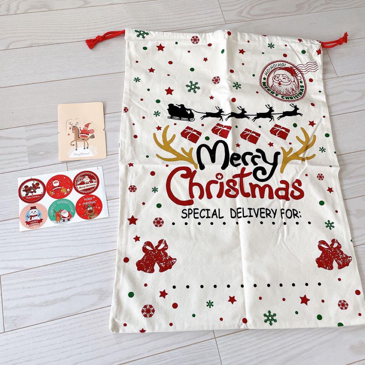 クリスマス ラッピング袋 特大 クリスマスプレゼント ギフトバッグ 巾着袋 50×70cm メッセージカードとシール付き ワクワク