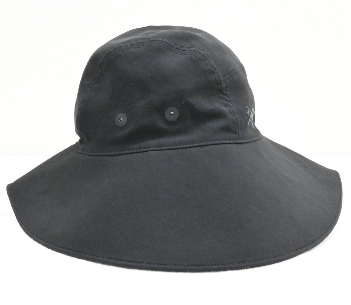 R113★良品 ARC'TERYX アークテリクス SINSOLO HAT シンソロハット S-M ブラック 23197-126921 帽子 アウトドア キャンプ 登山トレッキング_画像4