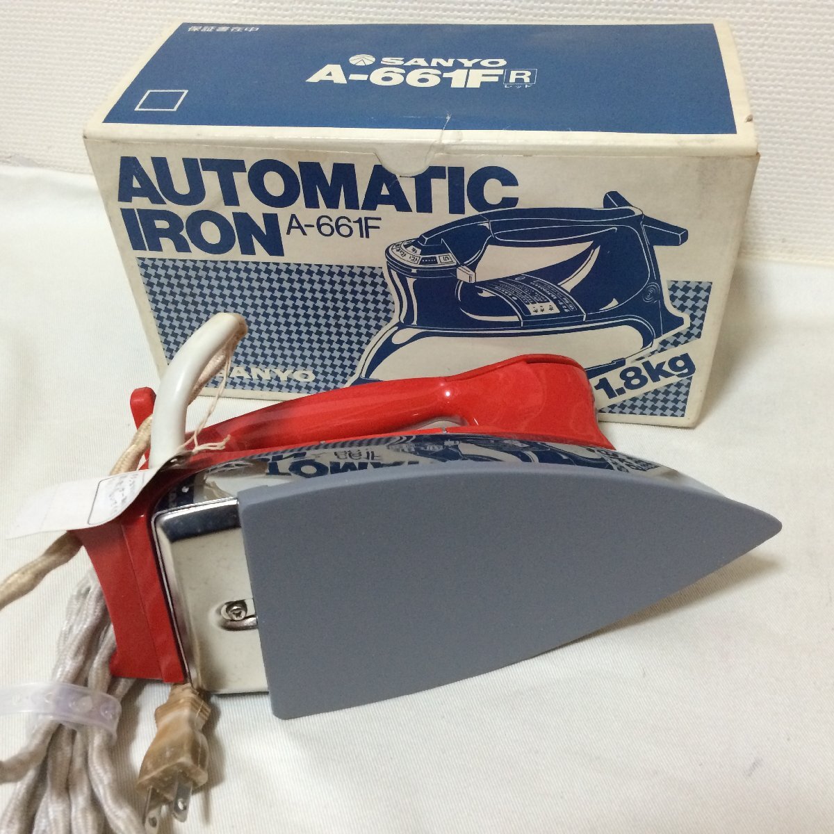 U566 unused Sanyo automatic iron A-661F red Showa Retro antique 