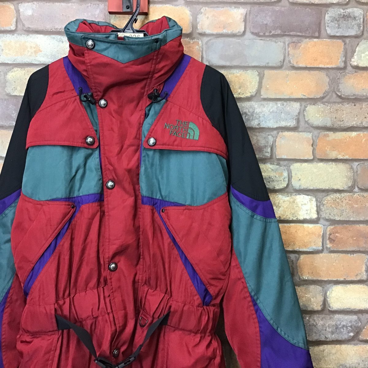 SD2-336★美USED★希少・レア★90’s【THE NORTH FACE ザ・ノースフェイス】”TNFX” クレイジーカラー マウンテンジャケット【メンズ L】_画像2