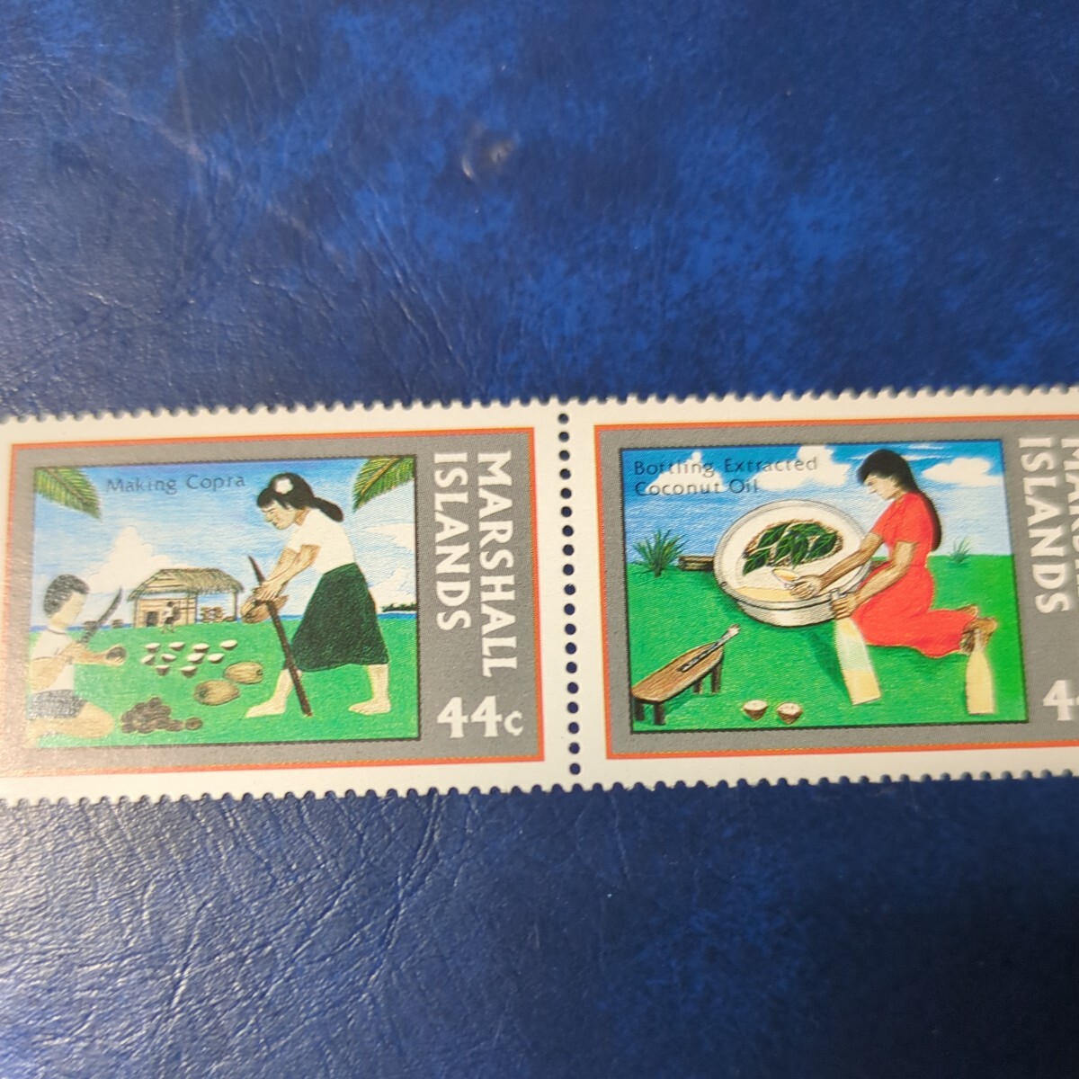 マーシャル諸島切手 「ココナッツ作り」未使用3種揃　ヒンジなし_画像3