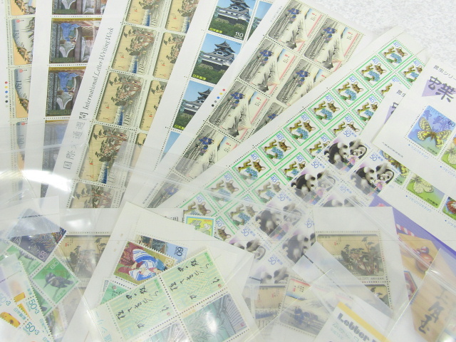 ■■④ 未使用切手 記念切手 色々 額面23020円分 バラ切手■■_画像2