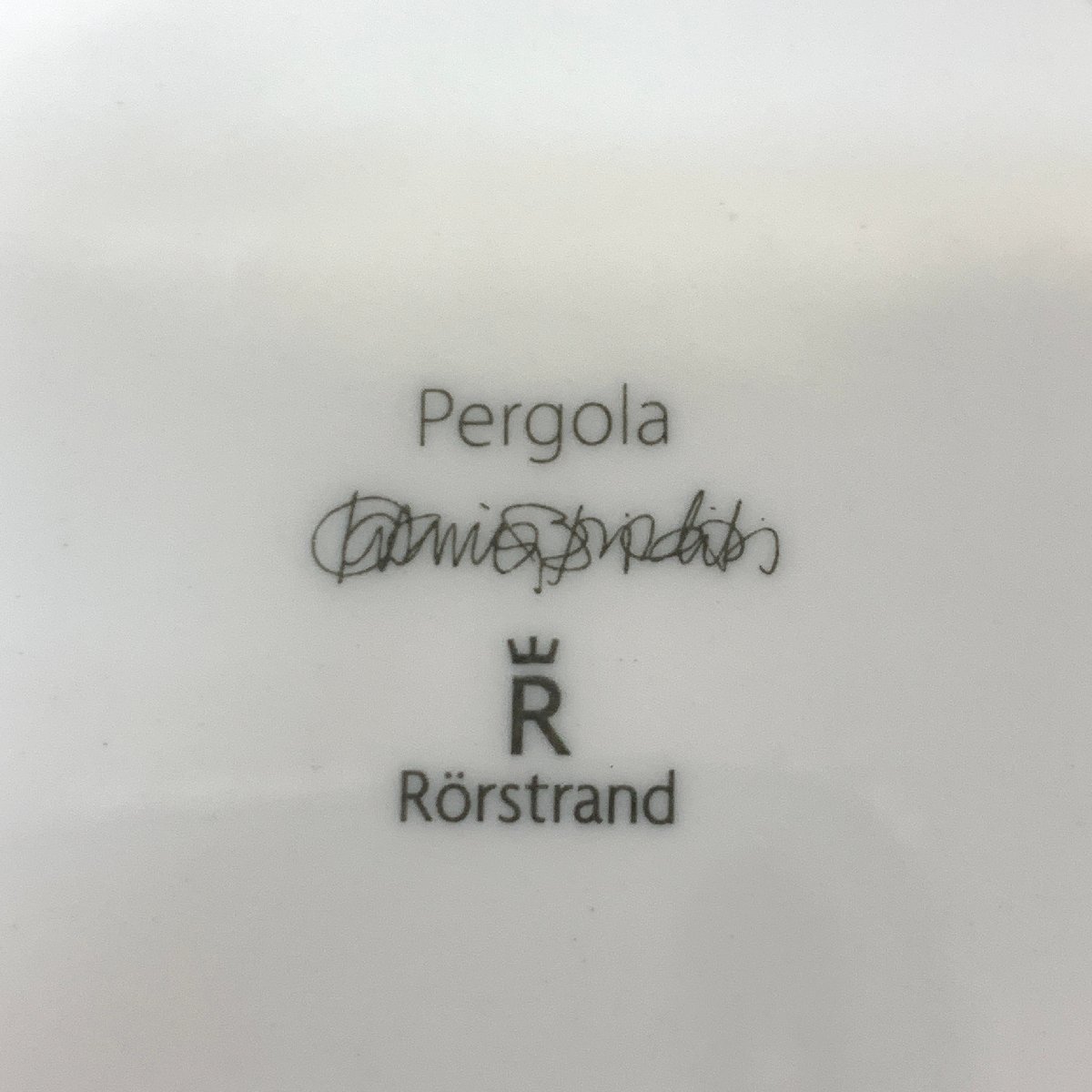 s001 K4 保管品 廃盤 ロールストランド ペルゴラ ボウル カップ 直径約13.8cm Rorstrand Pergola 花柄 フラワー ツル 洋食器 中古の画像5