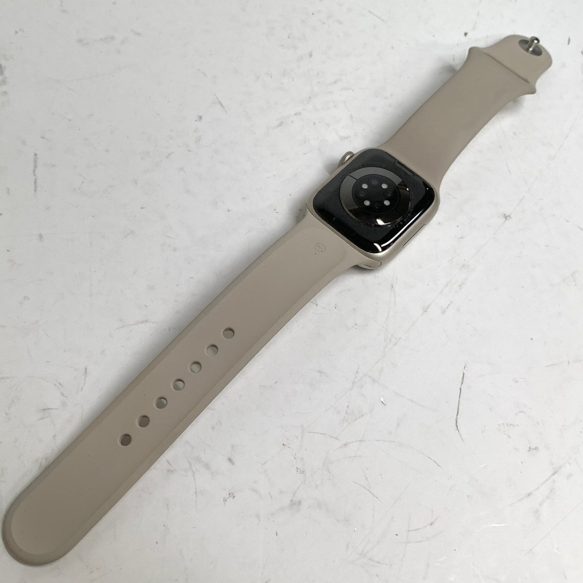 f001 B 良品Apple Watch アップルウォッチSeries 7 GPSモデル f001 B 良品Apple Watch アップルウォッチSeries 7 GPSモデル