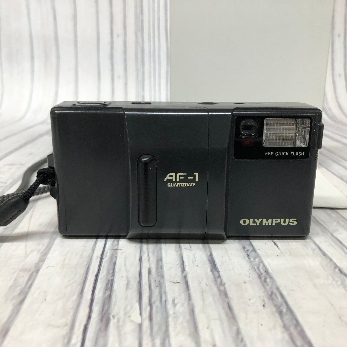 m001 Z2(60) OLYMPUS オリンパス AF-1 クォーツデイト 35mm 1:2.8 オートフォーカスカメラ コンパクトフィルムカメラ ジャンク ZUIKO_画像3