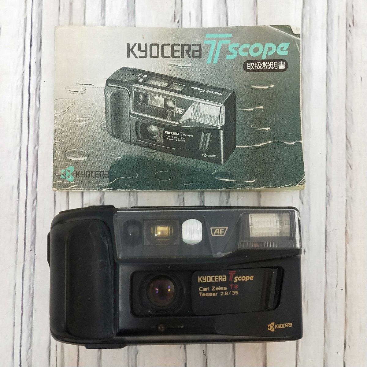 s001 M5 b. KYOCERA 京セラ コンパクトカメラ Tscope Carl Zeiss T Tessar 2.8/35 取説付き 現状品_画像1