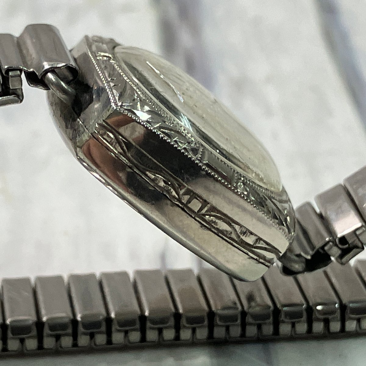 m002 H4 MOVADO モバード 腕時計 手巻き 15石 スモセコ 機械式 ノンデイト レディース 稼働品の画像4