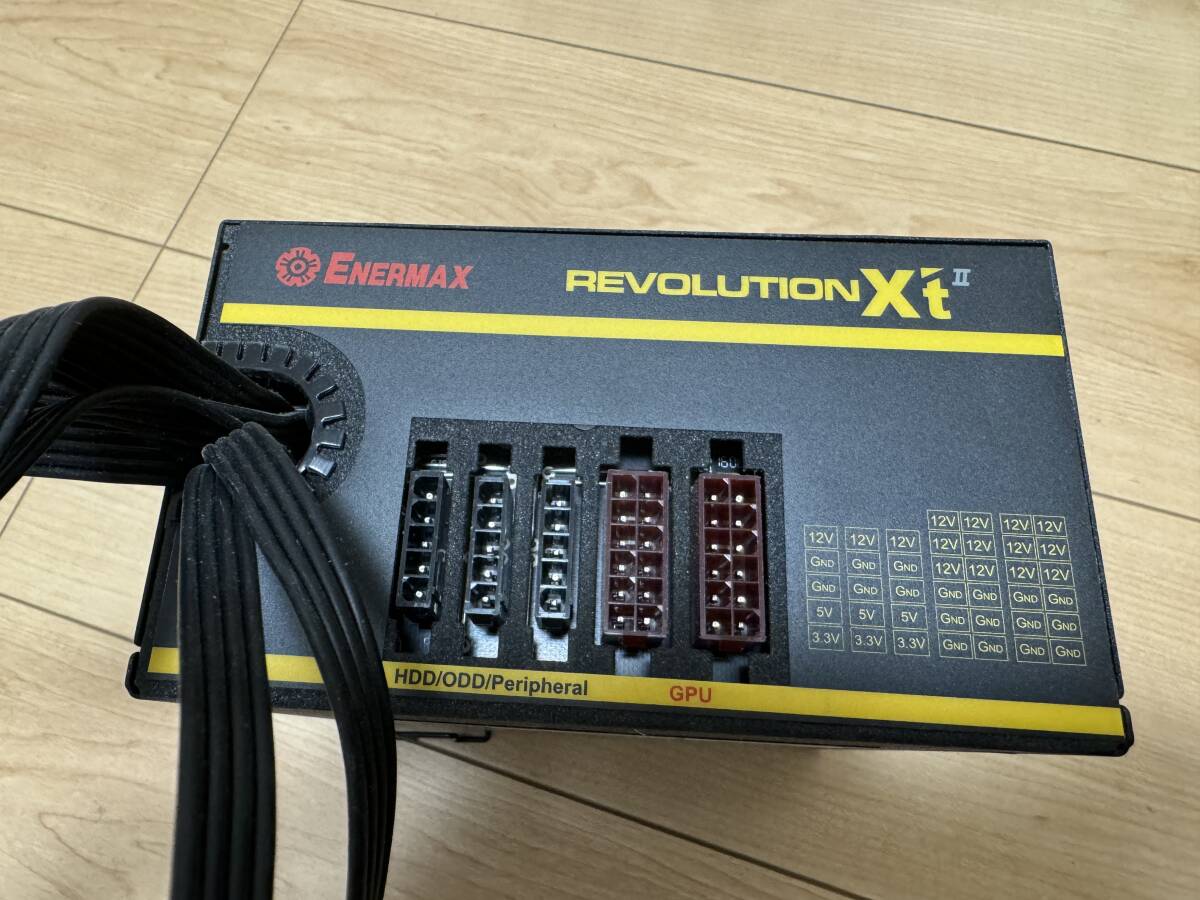 ENERMAX Revolution XtII ERX750AWT PC電源ユニット 750w 80PLUS Gold_画像1