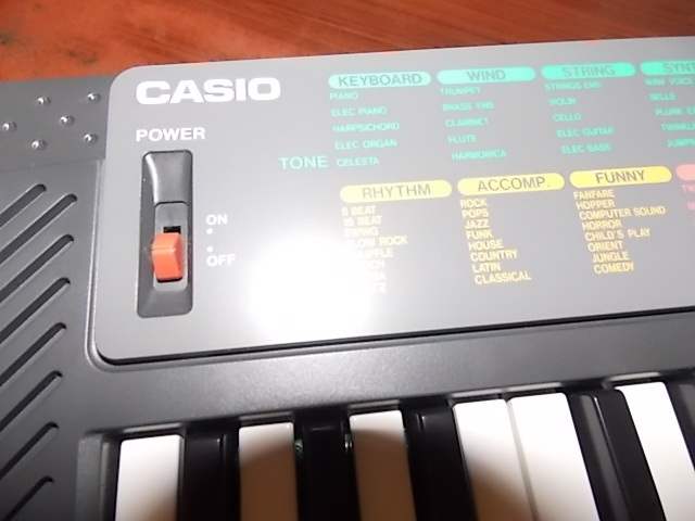 ( used )CASIO Casio sound Bank * keyboard SA-35 battery attaching 