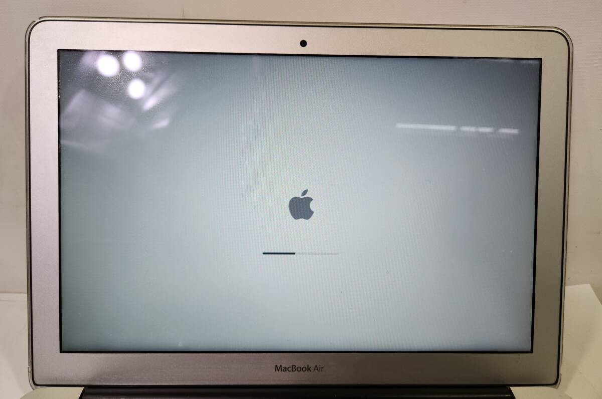 □[ジャンク]MacBook Air (13インチ, Mid 2012) MODEL：A1466 シリアル番号： C02JM1RNDRVD の画像2
