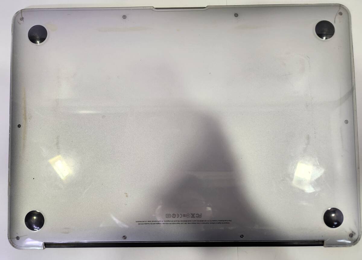 □[ジャンク]MacBook Air (13インチ, Mid 2012) MODEL：A1466 シリアル番号： C02JM1RNDRVD の画像5