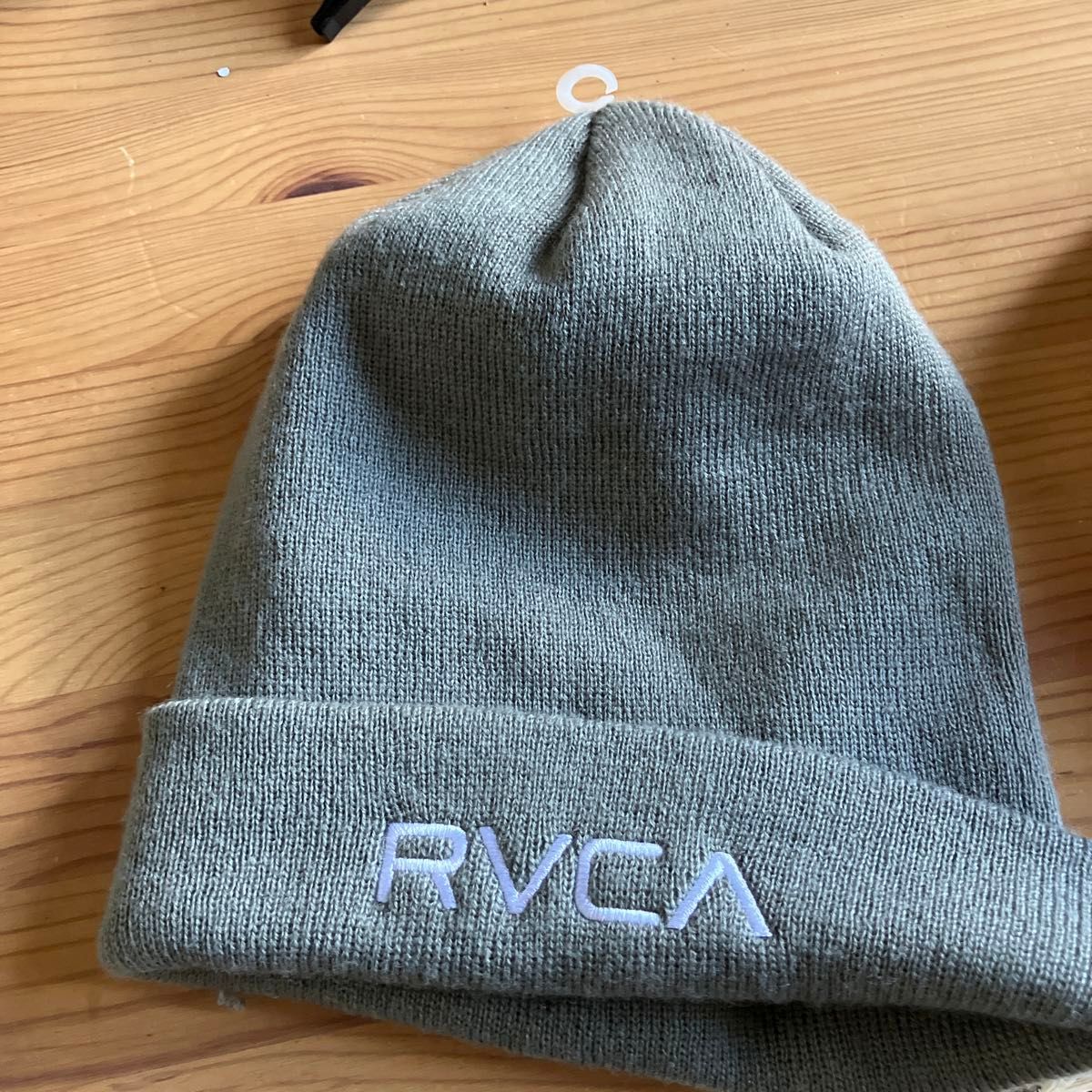 新品　RVCA ルーカ　ニット帽
