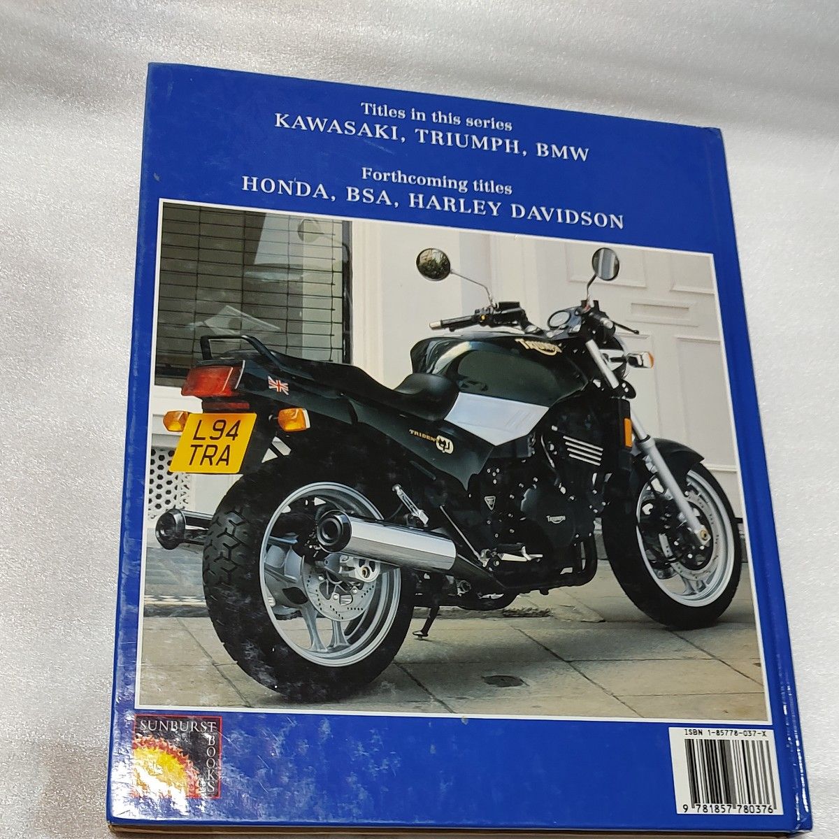 THE ILLUSTRATED MOTORCYCLE LEGENDS 「TRIUMPH」トライアンフヒストリーブック洋書