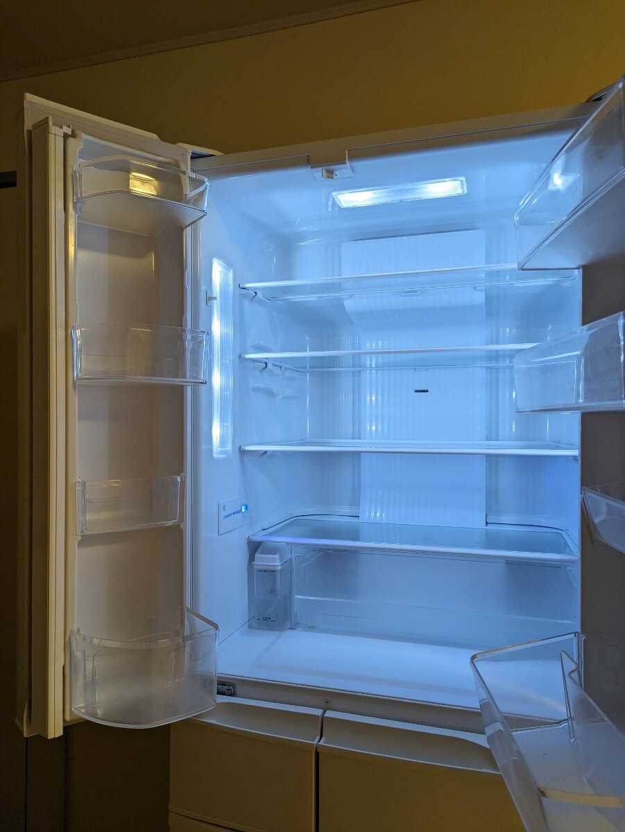 2018年製　冷蔵庫　Panasonic NR-FVF453-W WHITE 観音開き 自動製氷 パナソニック 6ドア ノンフロン冷凍冷蔵庫_画像6
