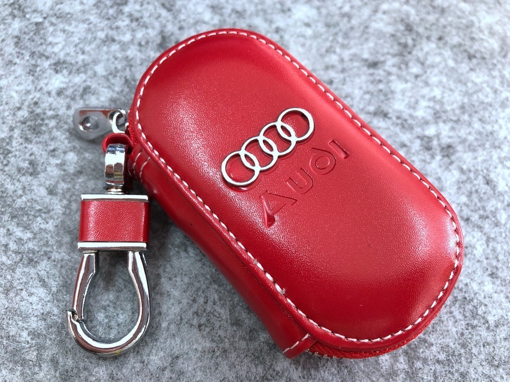 ★アウディ AUDI★レッド★スマートキーケース 車用 PUレザー 男女兼用 収納 ラウンドファスナー キーホルダー キーカバー 軽量_画像1