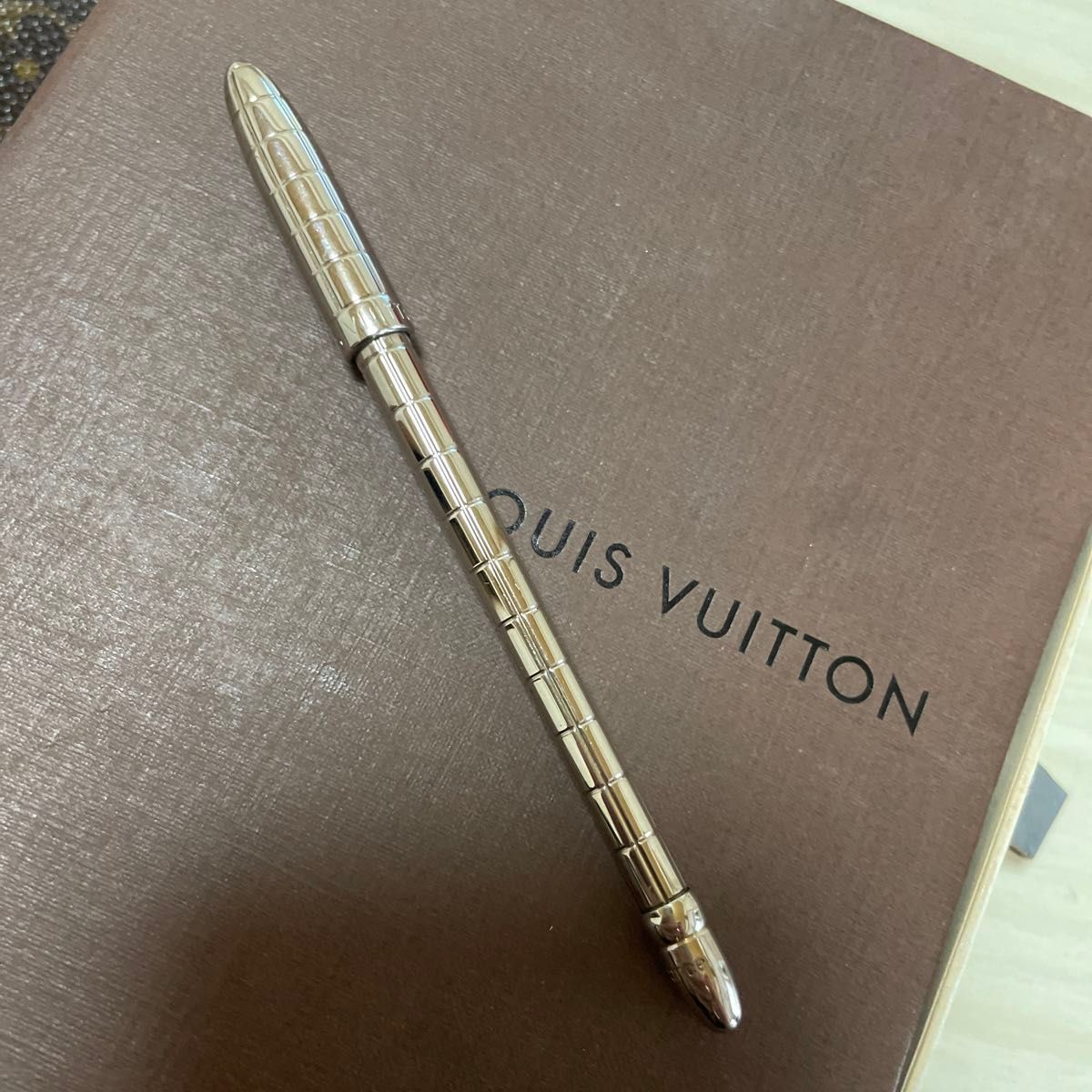 LOUIS VUITTON 手帳カバー　 ルイヴィトンのボールペン付