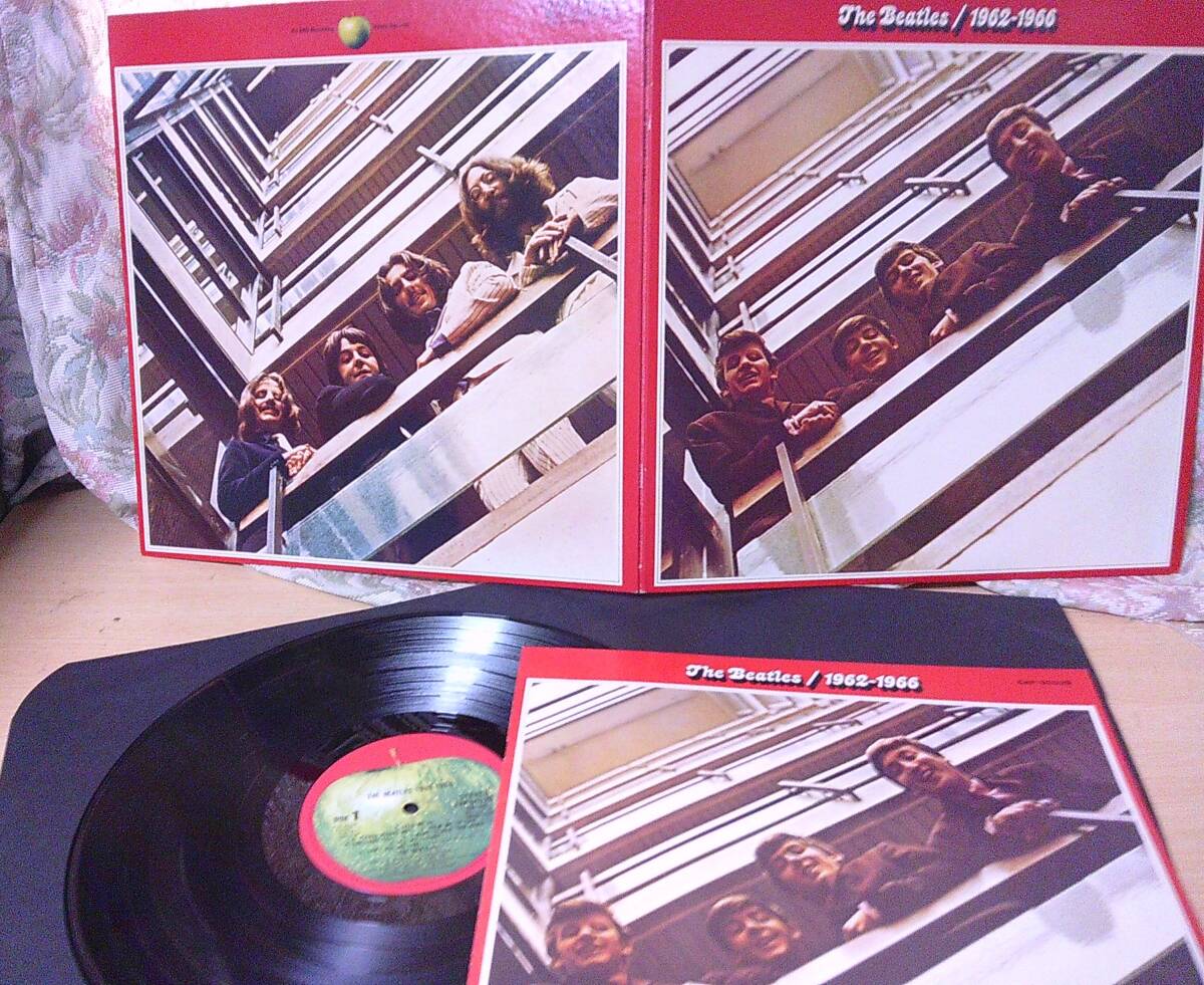 ◆B-181　The Beatles(ビートルズ)「1962-1966」LP　　EAP-9032B_画像1