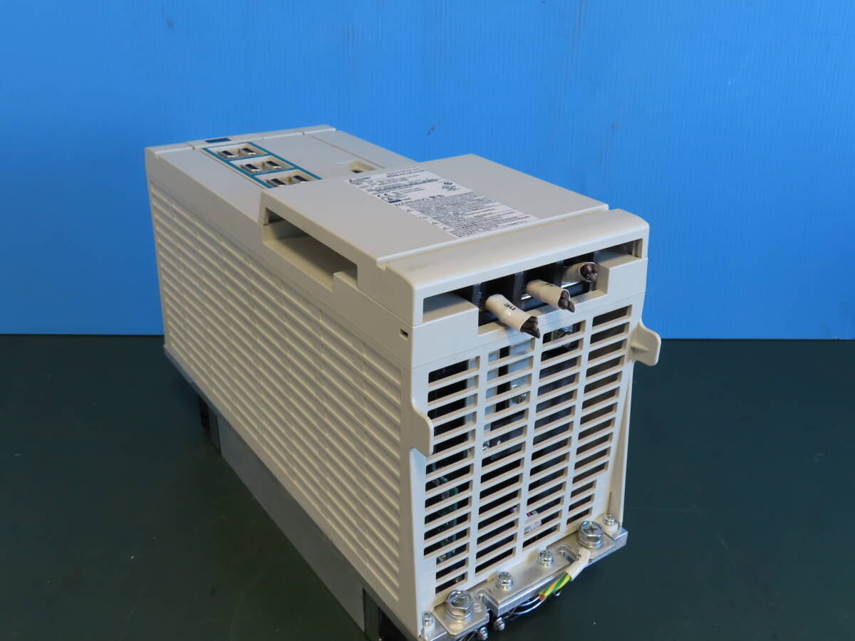 三菱電機 MITSUBISHI パワーサプライユニット MDS-C1/CHシリーズ MDS-C1-CV-110サーボ電力変換器11KW 55A 50/60HZ_画像1