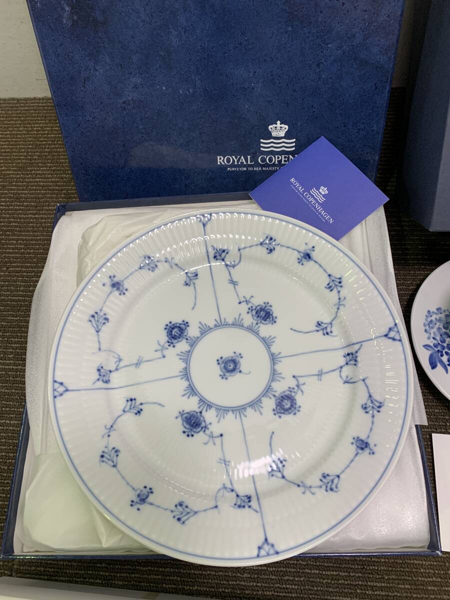 【まとめ売り】ロイヤルコペンハーゲン お皿 花瓶 カップ＆ソーサーなど ROYAL COPENHAGEN 配送保険付 2411s0013の画像2