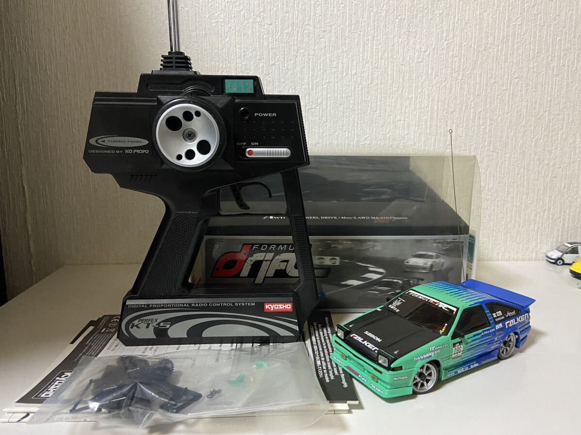 京商 ミニッツ AWD MA-010 レディセット フォーミュラD トヨタ AE86 #86 ファルケンモータースポーツ ドリフトプロ KYOSHO MINI-Z トレノ_画像3