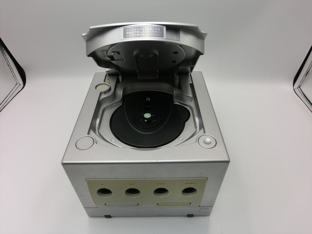 G【AY6-28】【80サイズ】▲Nintend/GAMECUBE/ゲームキューブ/DOL-S-PLA(JPN)/※ジャンク扱い、欠品あり_画像5