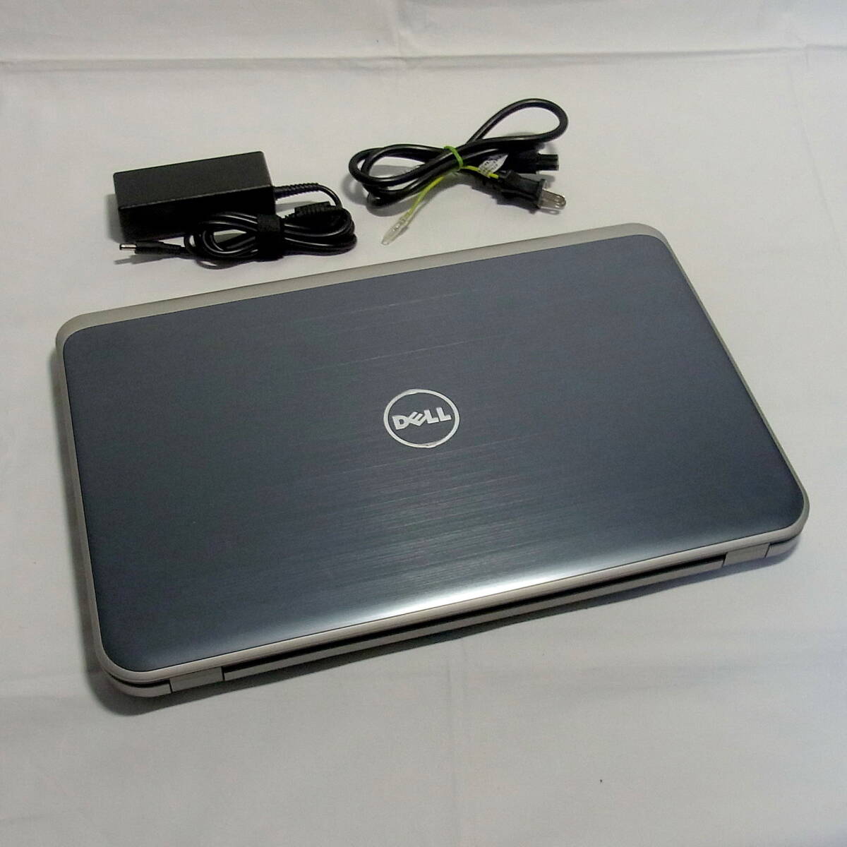 DELL Inspiron 5737/大画面17型/メモリ16GB/新品SSD1TB/新品バッテリー/Windows11/Office2021/ノートパソコン/オフィス付き/リカバリ可_画像4