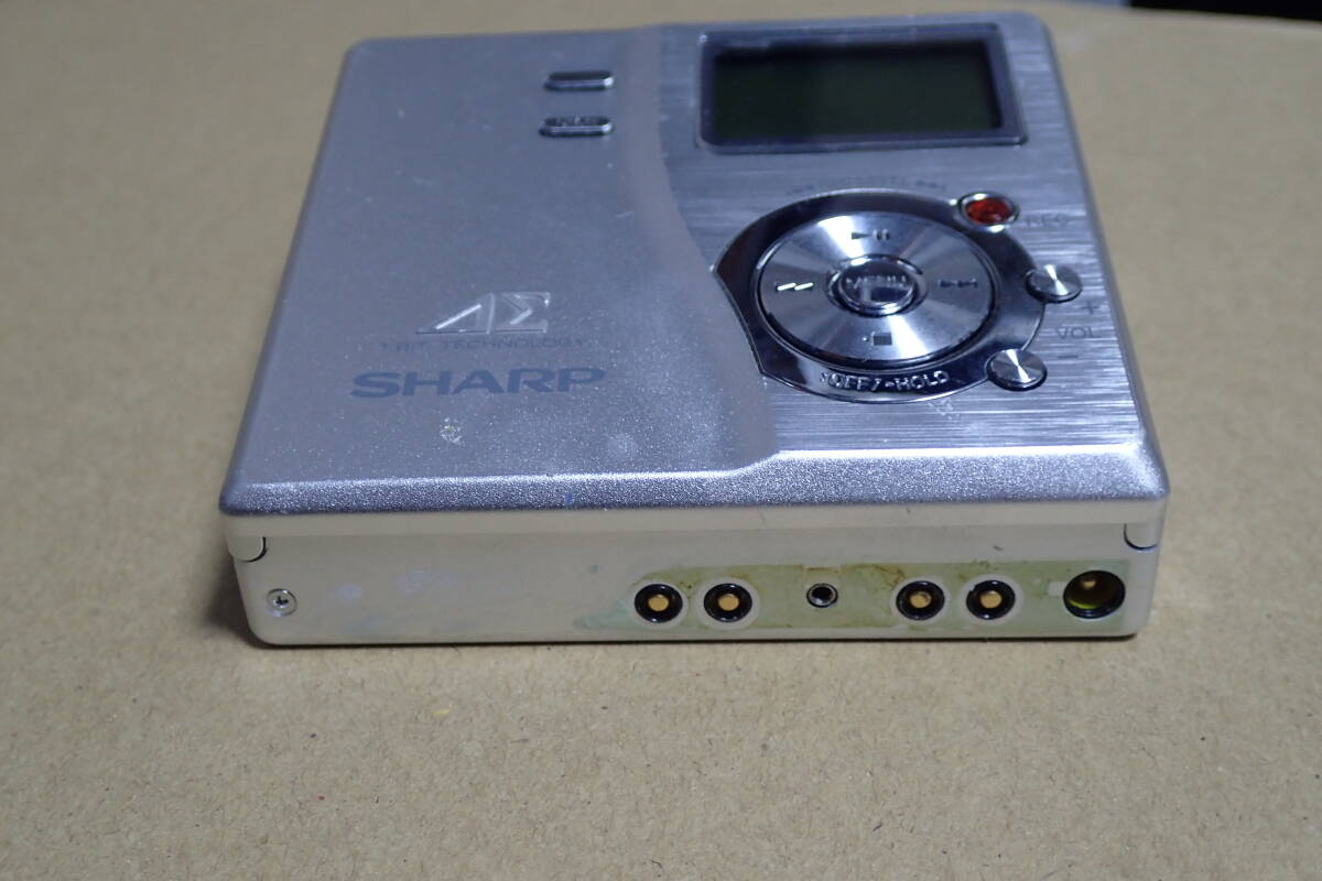 中古品　SHARP MD ポータブルMDレコーダー MD-DR77_画像5