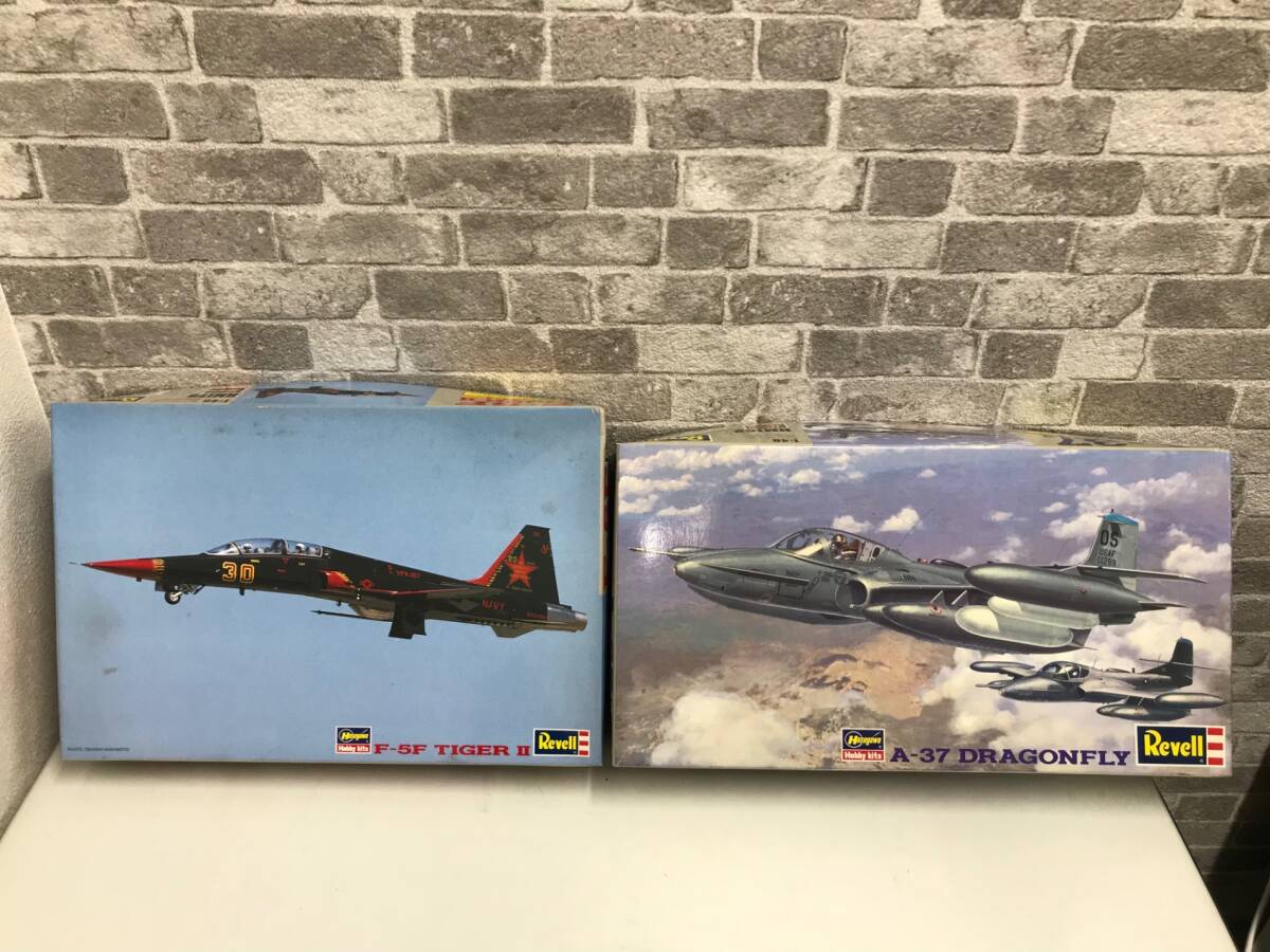 ★未組立★ Revell レベル 1/48 F-5F タイガーII 「HM175」・1/48 A-37 ドラゴンフライ 「HM162」 2種 プラモデルの画像1