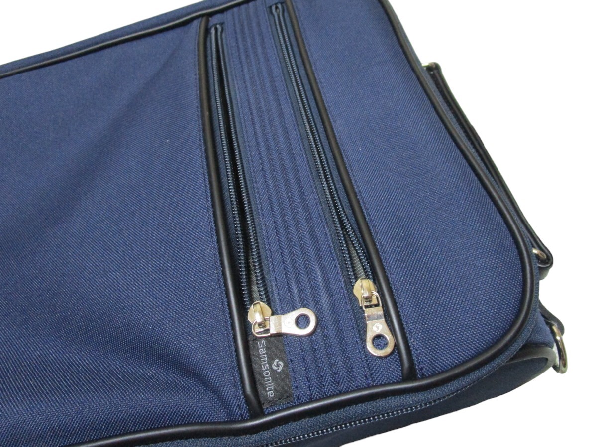  condition excellent *SAMSONITE* carry bag suitcase pattern number 5867703 navy