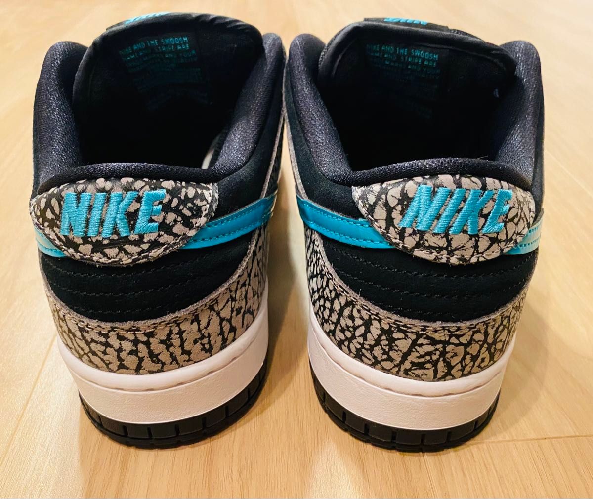 Nike SB Dunk Low Nike SB Dunk Low