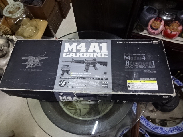 長期保管品　エアガン　M4A1　CARBINE　箱付き_画像9