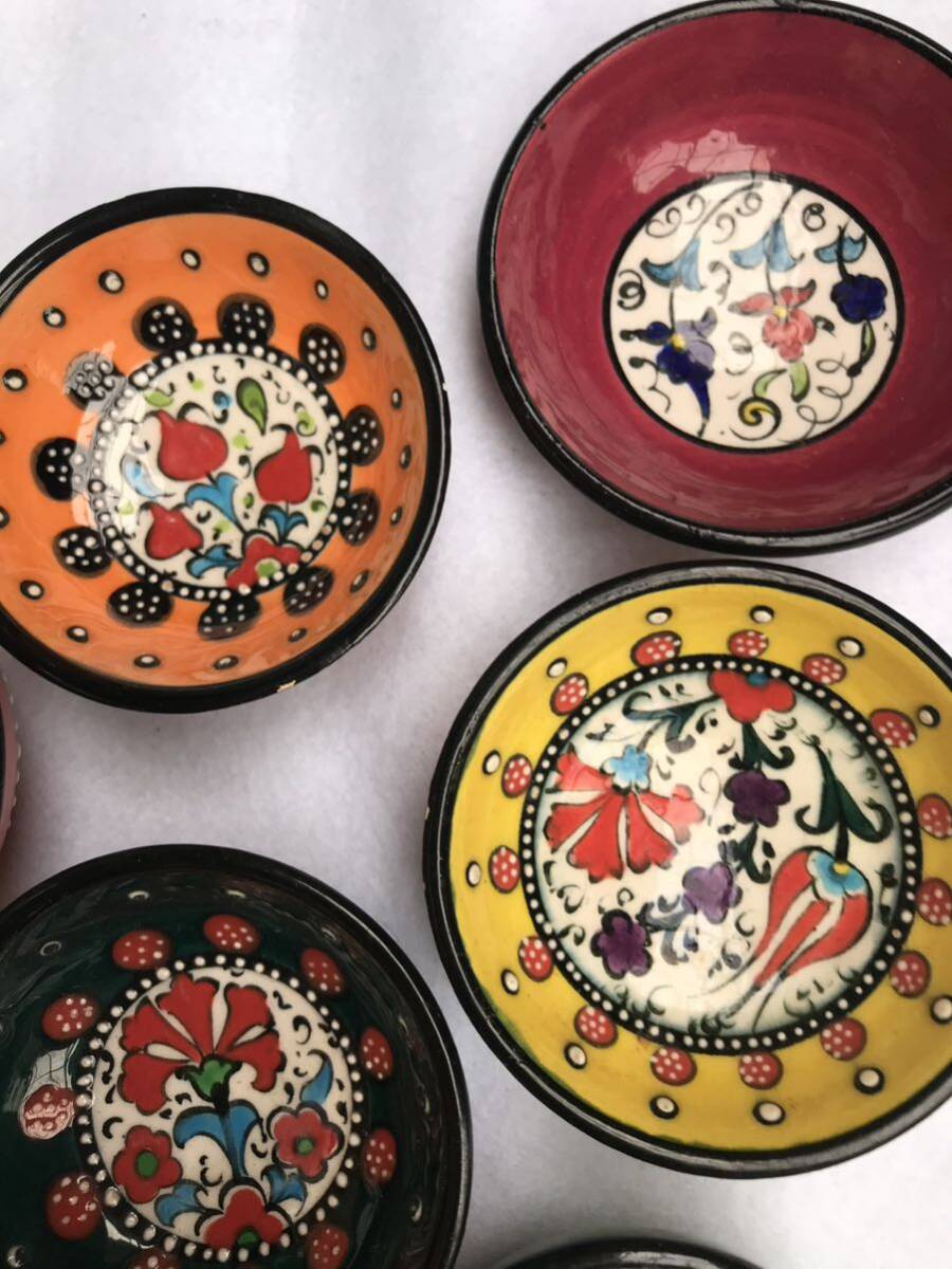 トルコ製　iNAN GiNi DEKORE小皿 まとめて　ハンドメイド　陶器　飾り皿　手描き　小鉢10枚セット_画像2