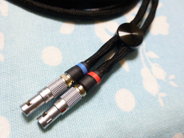 Ultrasone Jubilee 25 Edition 15 用 MOGAMI 2534 300cm かなり Ultrasone Jubilee 25 Edition 15 用 MOGAMI 2534 300cm かなり