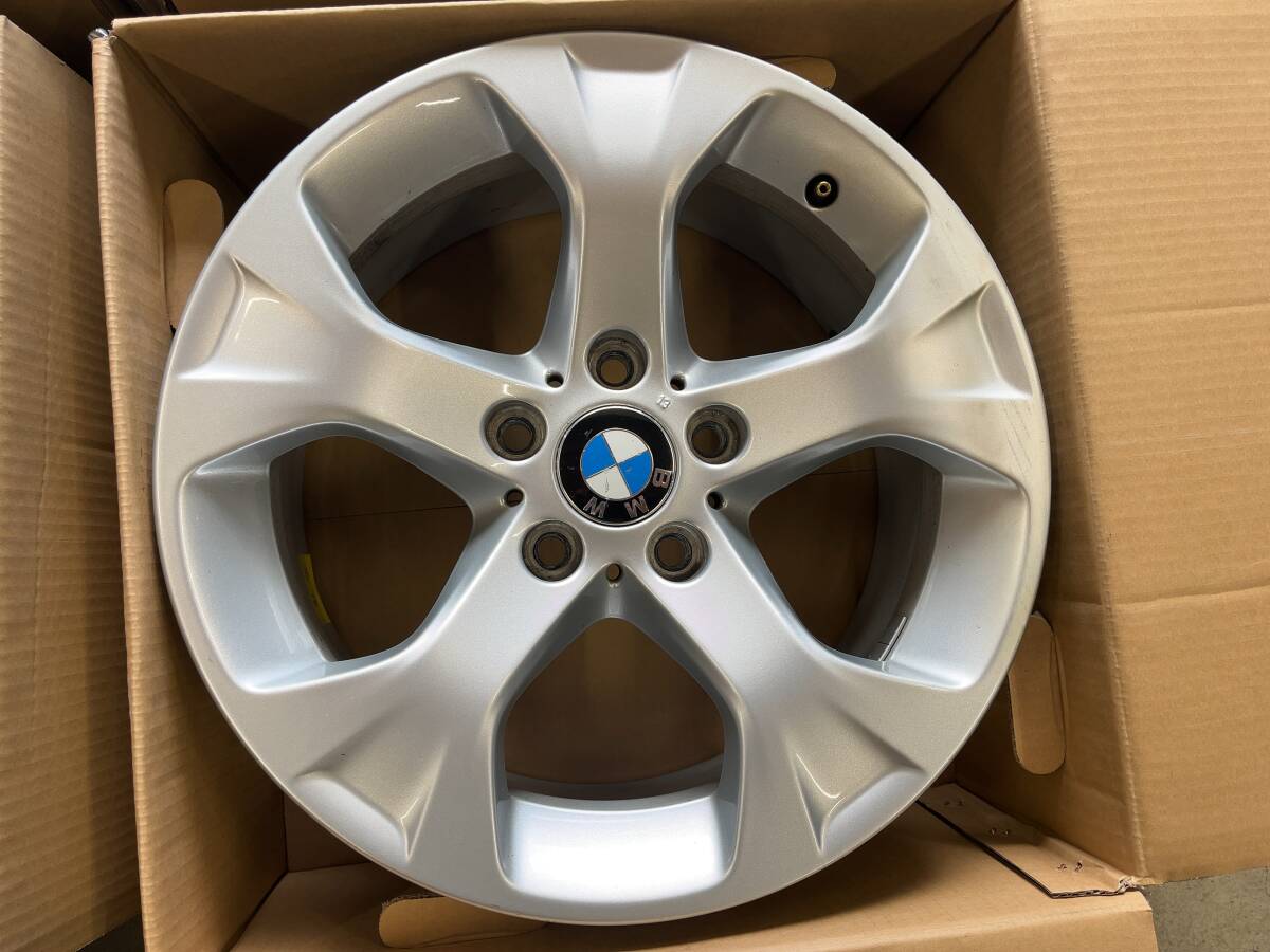 BMW X1 E84 純正品　17インチ　4本セット_画像3
