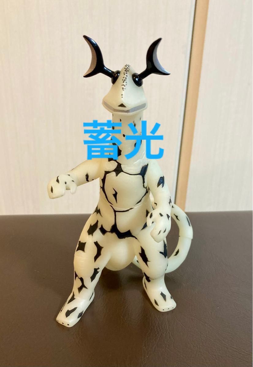 エレキング　蓄光　ソフビ　高さ約20cm マーミット　marmit フィギュア