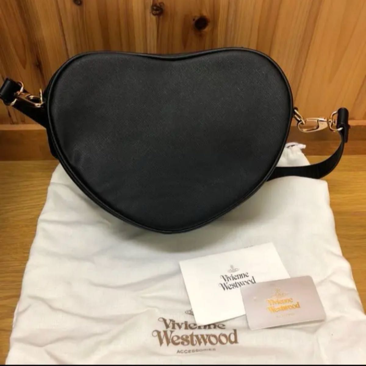 ヴィヴィアンウエストウッド Vivienne Westwood ハート バッグ ヴィヴィアンウエストウッド Vivienne Westwood ハート バッグ